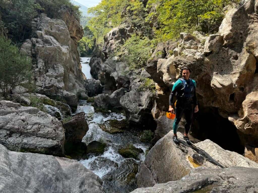 canyoning guest posing